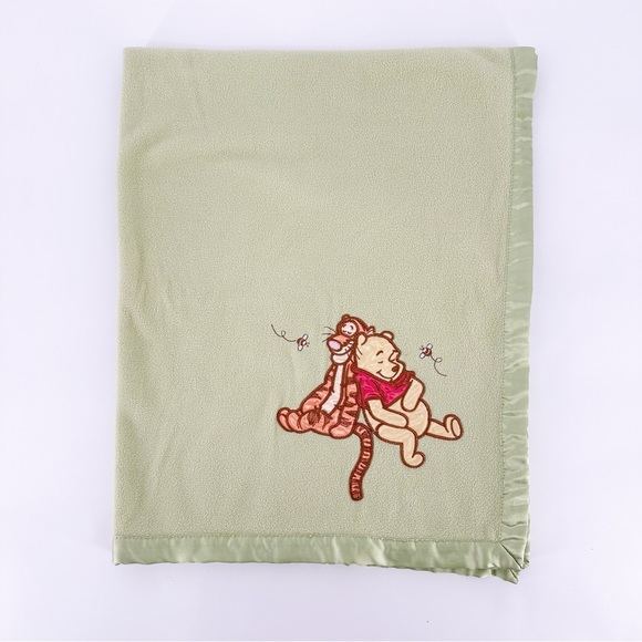 Vintage Disney Winnie Pooh Baby Blanket with Satin Trim - Picture 1 of 6